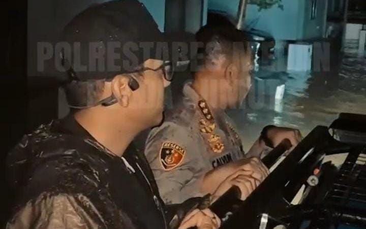 Basarnas hingga TNI-Polri Keroyokan Tangani Banjir Medan, Kapolrestabes: Sinergi Jadi Kunci