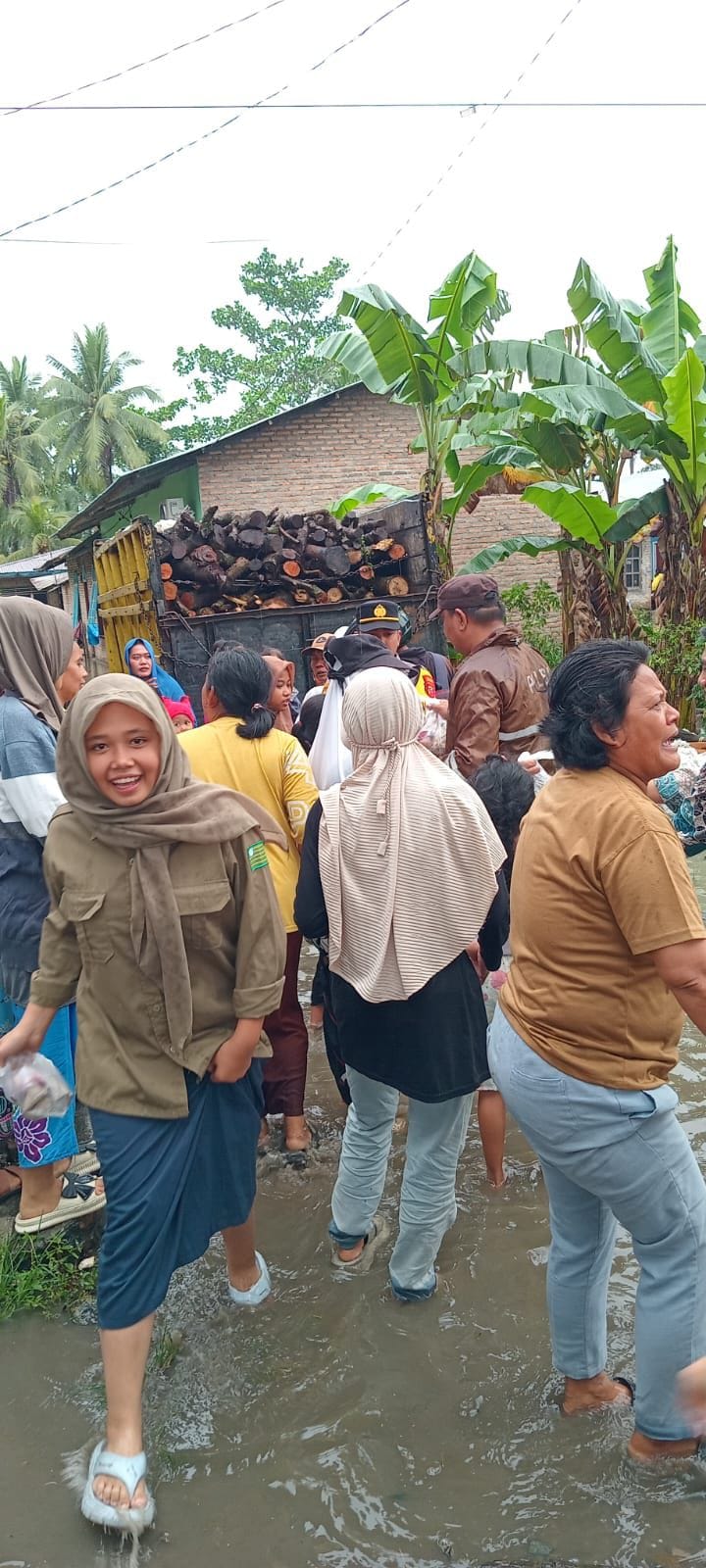 SPPG Polri Bergerak Cepat, Dua Unit Dikerahkan Bantu Korban Banjir di Serdang Bedagai