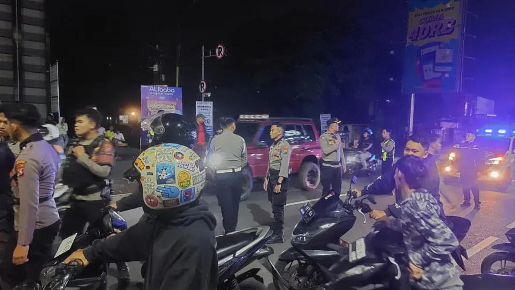 Dini Hari Memanas! Satlantas Malang Bubarkan Balap Liar, Puluhan Motor Diangkut