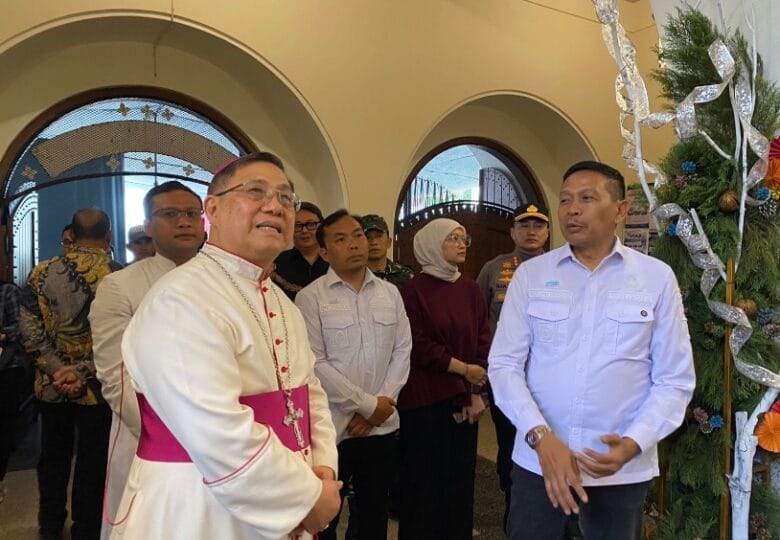 Natal hingga Wisata Nataru Aman, Wali Kota dan Kapolresta Malang Kota Turun Cek Gereja dan Pos Pelayanan
