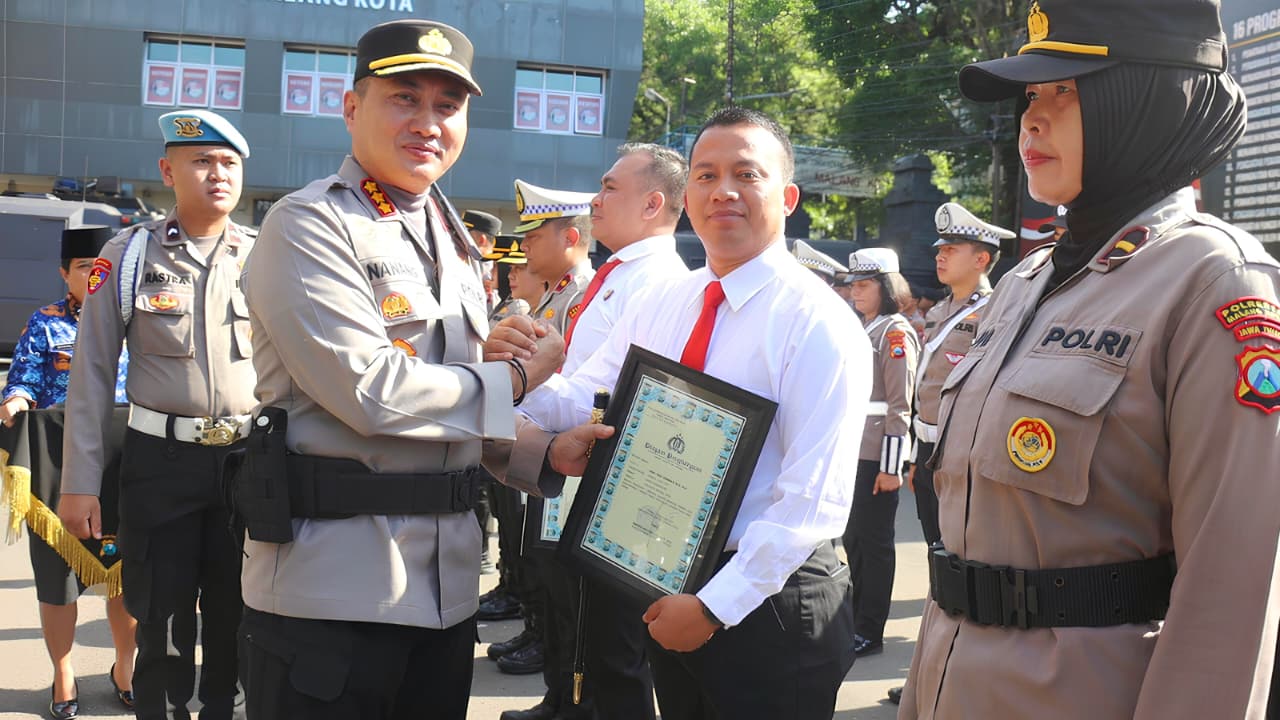 Dedikasi dan Prestasi, 33 Personel Polresta Malang Kota Diganjar Penghargaan