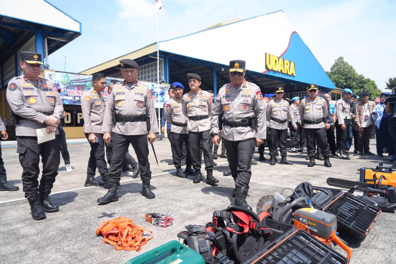 Polri Kerahkan Pasukan ke Aceh, Sumut, dan Sumbar untuk Percepatan Tanggap Bencana