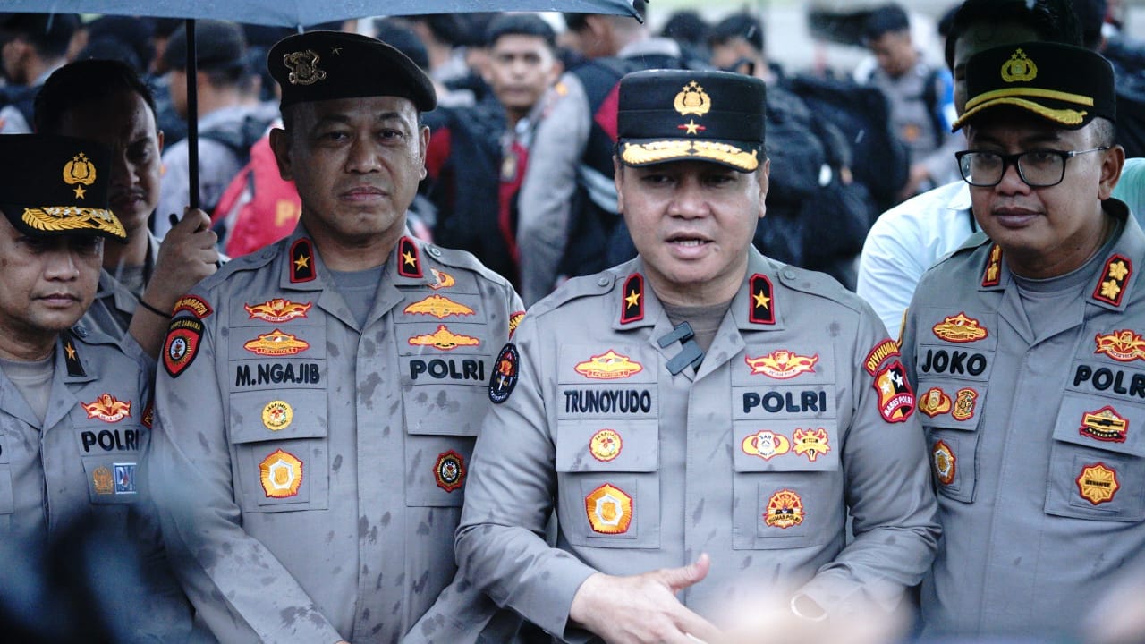 219 Personel Mabes Polri Diberangkatkan ke Sumut Perkuat Penanganan Bencana Alam