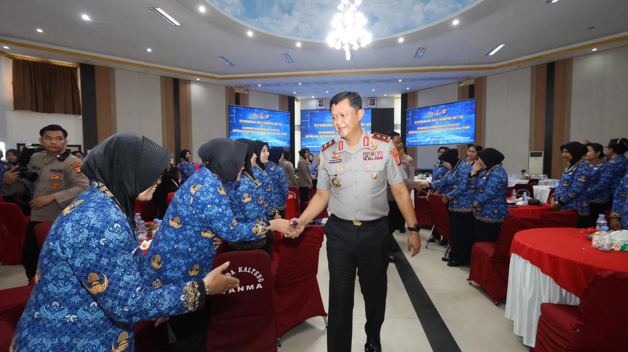 Momen HUT Korpri ke-54 di Polda Kalteng, Kapolda Ingatkan ASN Polri untuk Berkarakter Kuat