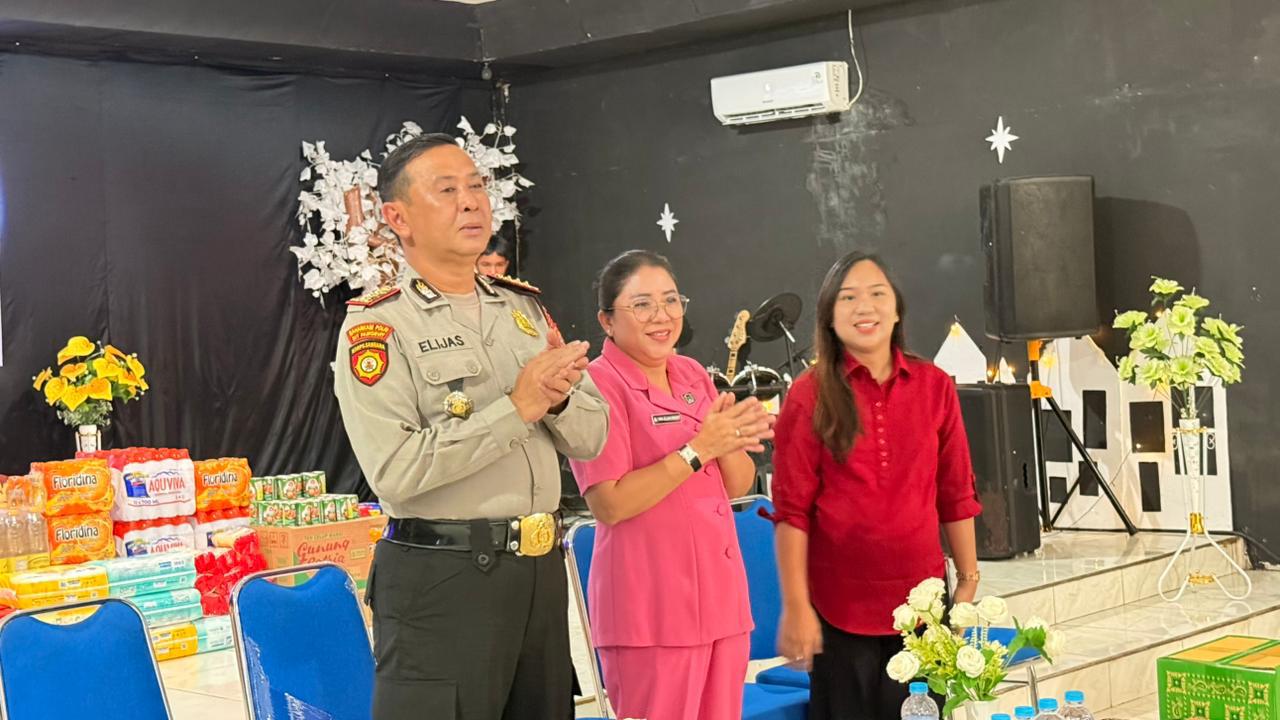 Sambut Natal, Dirpamobvit Polda Kalteng Gelar Ajangsana ke Panti Asuhan Bakti
