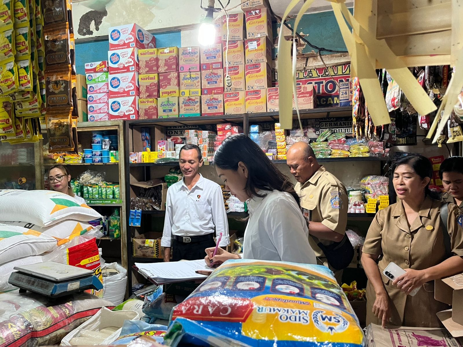 Operasi Pasar Satgas Pangan: Harga Beras Terkendali, Stok Aman