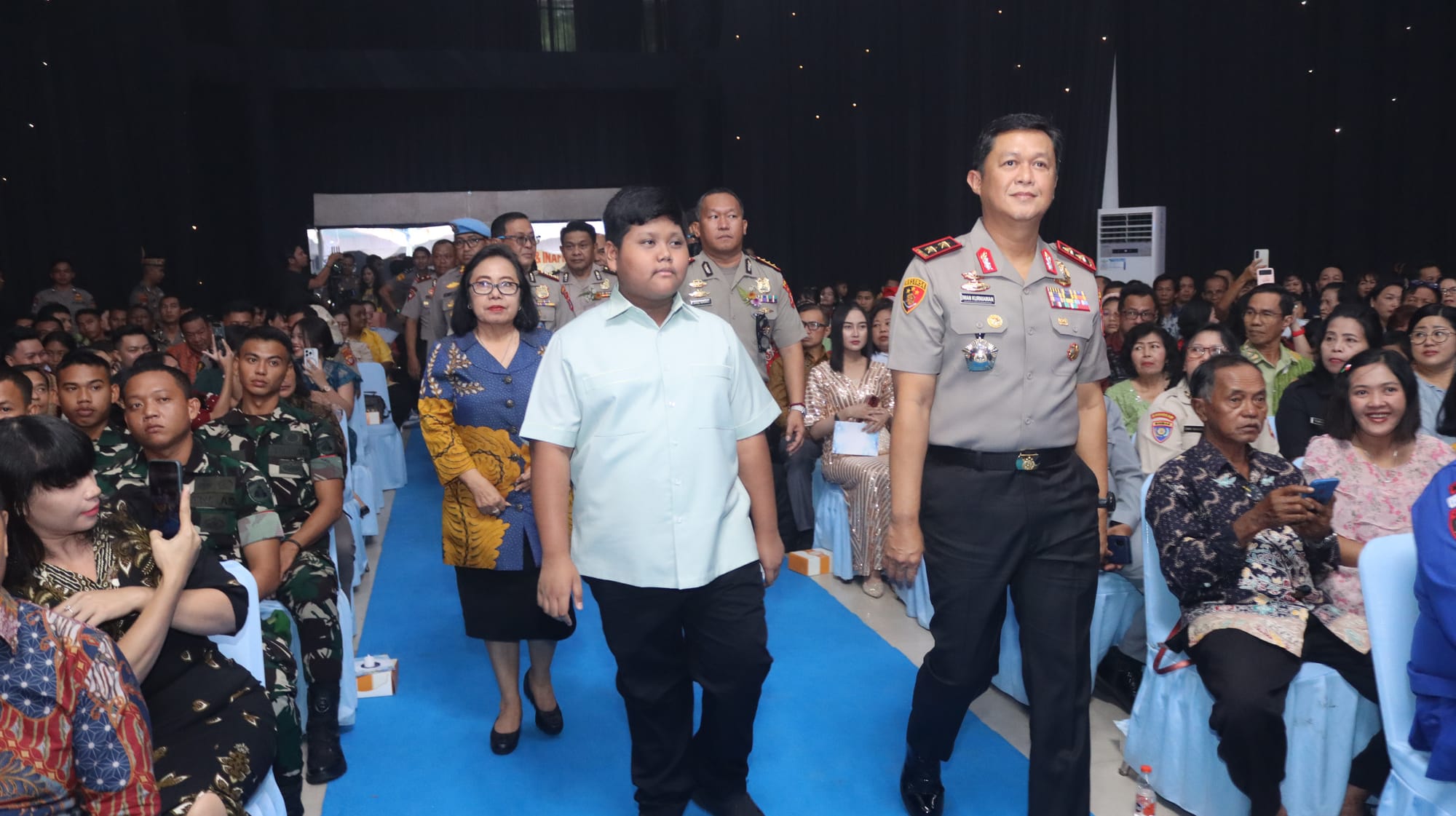 Kapolda Kalteng Ajak Perkuat Persatuan dan Pelayanan dalam Perayaan Natal 2025