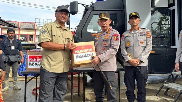Kapolri Tinjau Pengungsian Aceh Tamiang, Dapur Lapangan hingga Trauma Healing Disiapkan