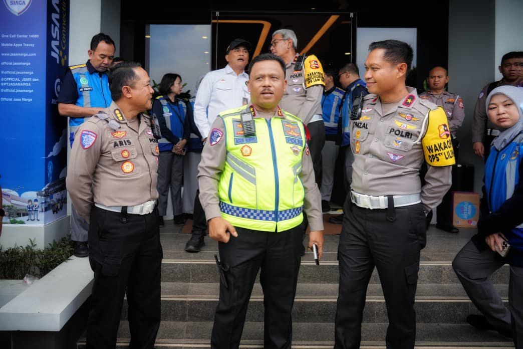 Kapolri dan Menhub Tinjau Kesiapan Pengamanan Nataru di JMTC Bekasi