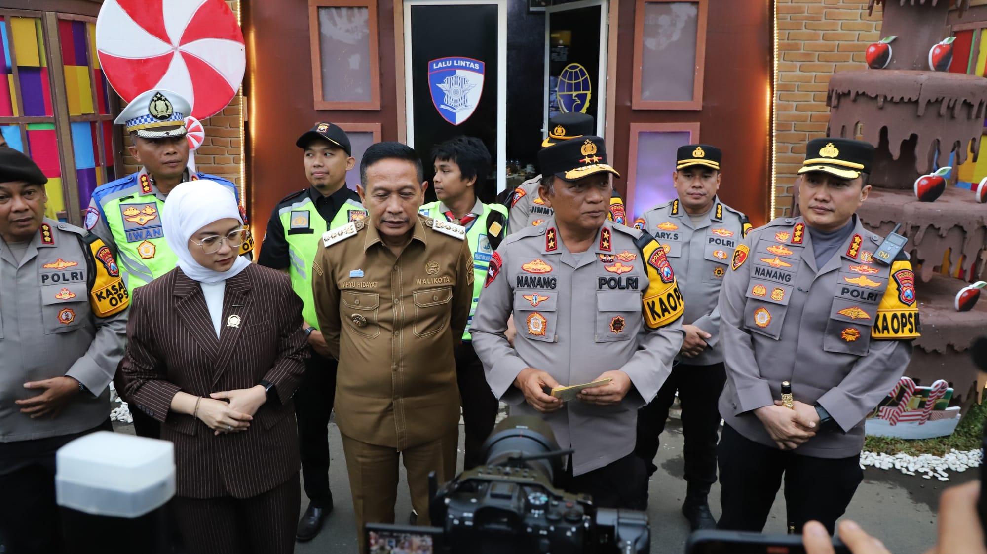 Polresta Malang Kota Pastikan Kesiapan Nataru Saat Kapolda Jatim Tinjau Pos Pengamanan
