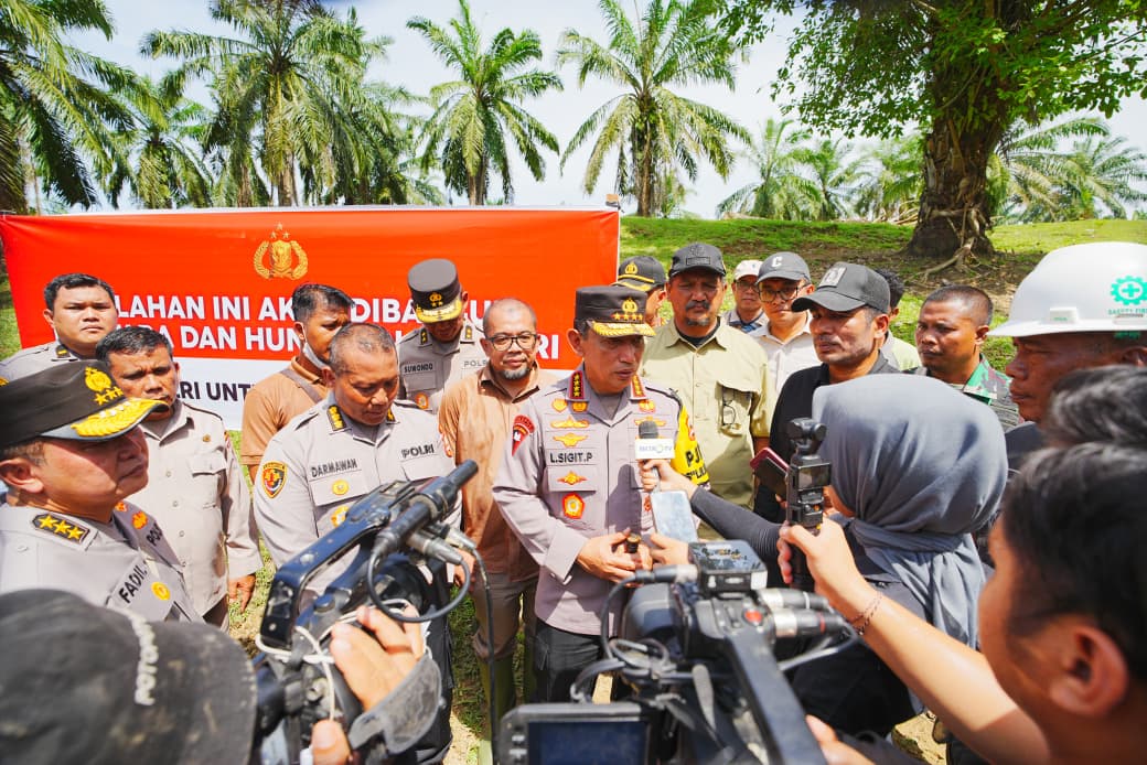 Kapolri Pastikan Pembangunan 200 Huntap Polri untuk Korban Bencana di Aceh Tamiang Segera Dimulai