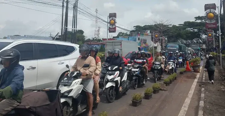 Libur Nataru 2025/2026, Kota Malang Diprediksi Dilintasi 1,3 Juta Kendaraan