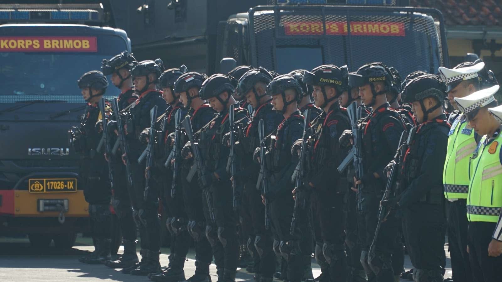 Brimob Polda Jateng BKO Pengamanan Nataru di Tegal