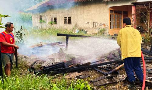 Rumah Penggilingan Tepung Ludes Terbakar
