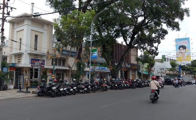 Kayutangan Bebas Parkir Motor, Dishub Malang Siapkan Tilang Usai Masa Sosialisasi