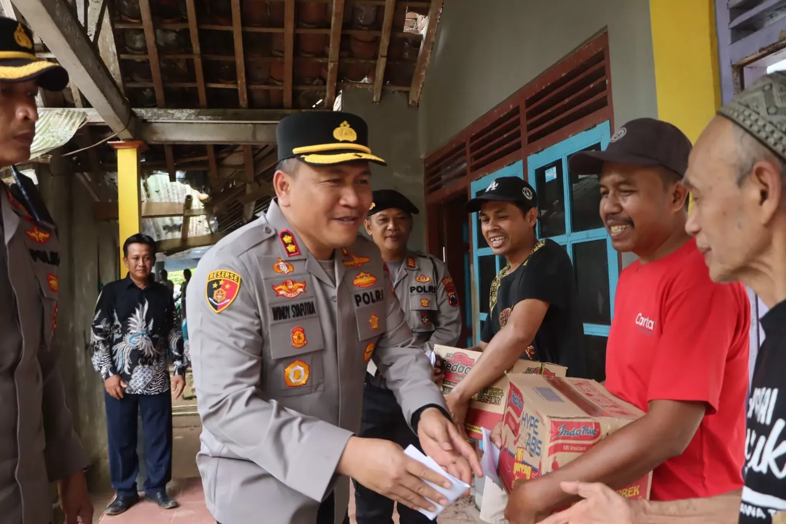 Hujan Deras Picu Longsor di Kecamatan Bener, Empat Rumah Rusak