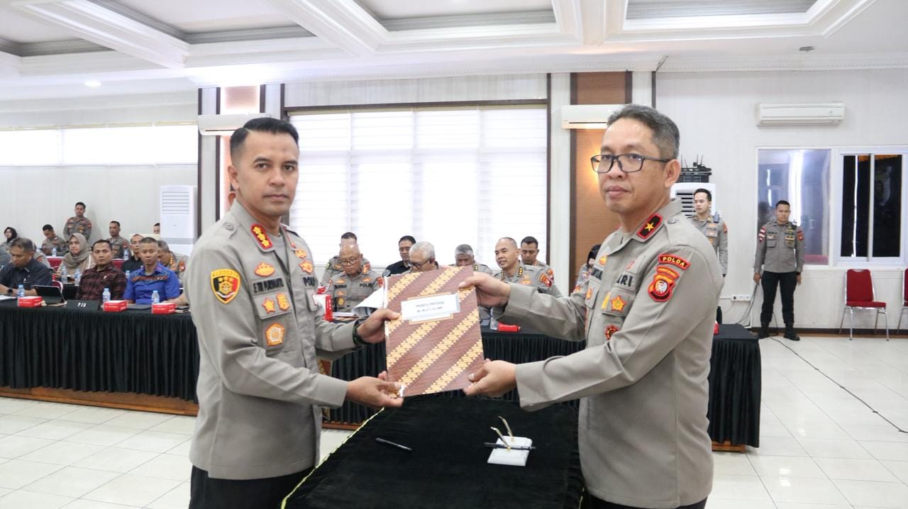 Awali TA 2026, Kapolresta Pontianak Terima DIPA dan Teken Pakta Integritas