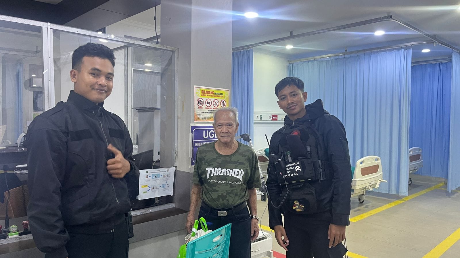 Polri Hadir dengan Hati, Patroli Enggang Resta Lindungi Lansia Berkebutuhan Khusus