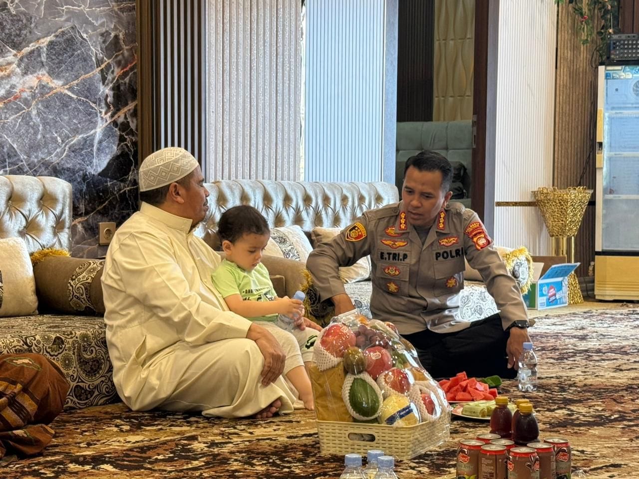 Kapolresta Pontianak Sambangi Ponpes Darunnaim, Perkuat Sinergi Polisi dan Ulama Jaga Kamtibmas