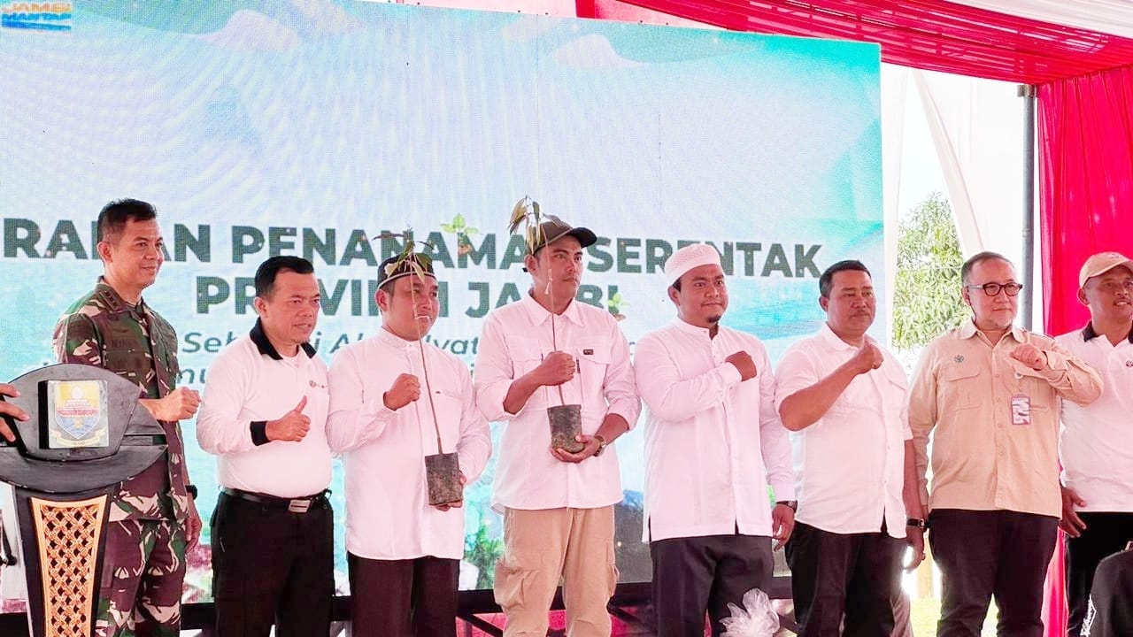 Sinergi Polda Jambi dan Pemprov di HUT ke-69: Tanam Ratusan Ribu Pohon untuk Masa Depan