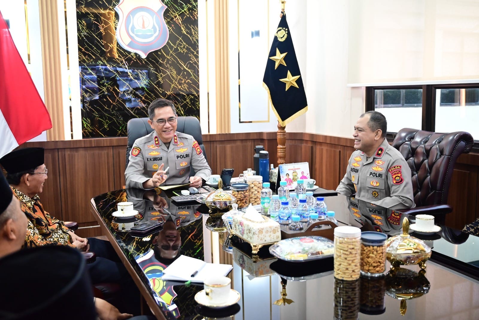 Kapolda Jambi Jalin Silaturahmi dengan MUI, Perkuat Sinergi Jaga Kerukunan