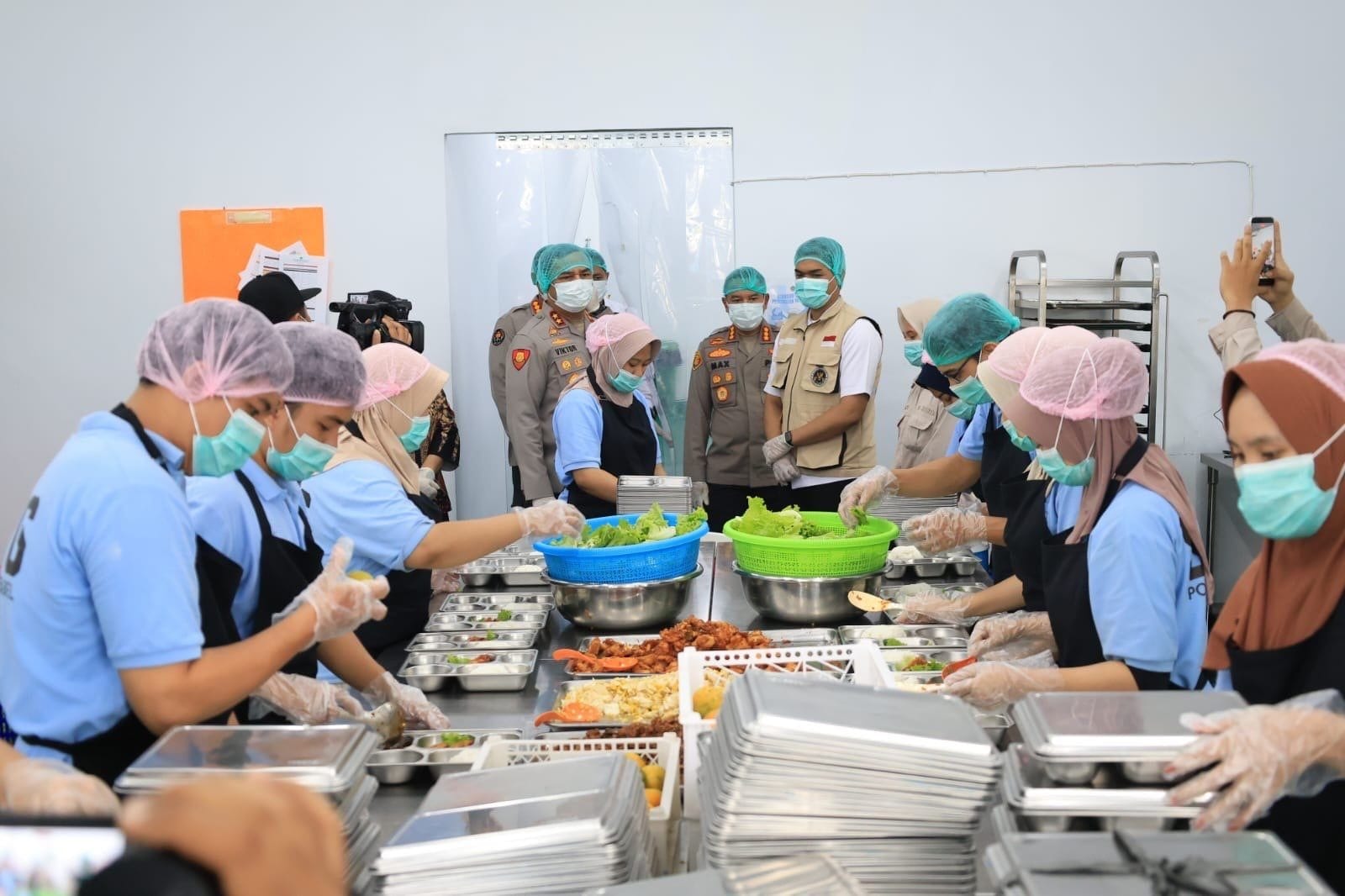 Kapolda Babel Pastikan 10 SPPG Siap Dukung MBG, 3 Sudah Layani Ribuan Penerima