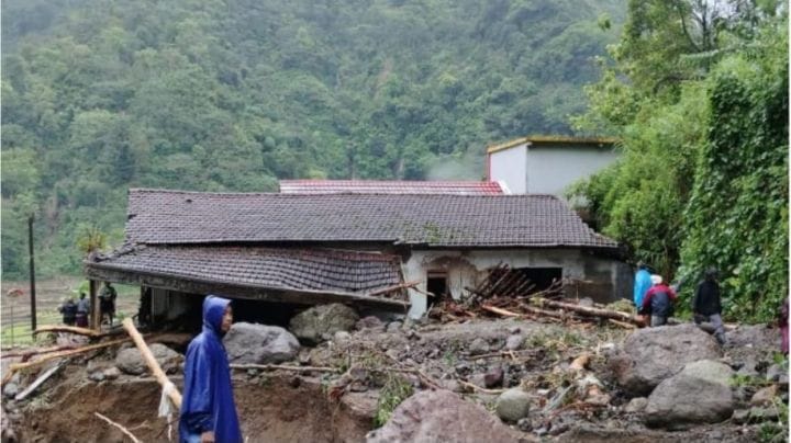 Delapan Rumah Warga Terdampak Longsor di Jepara Segera Direlokasi