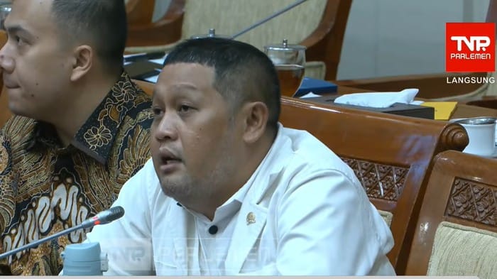 Ungkit Perjuangan Gus Dur, PKB Pasang Badan Jaga Polri Tetap di Bawah Presiden