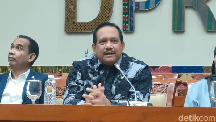 Di Hadapan Kapolri, Golkar Minta Polri Tak Goyah Isu Reformasi dan Fokus Raih Kepercayaan Publik