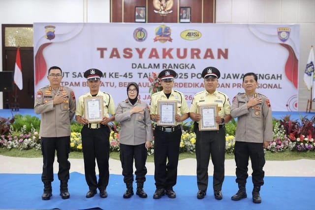 Berhasil Ungkap Kasus Pencurian, Satpam UMS Terima Penghargaan dari Polda Jateng