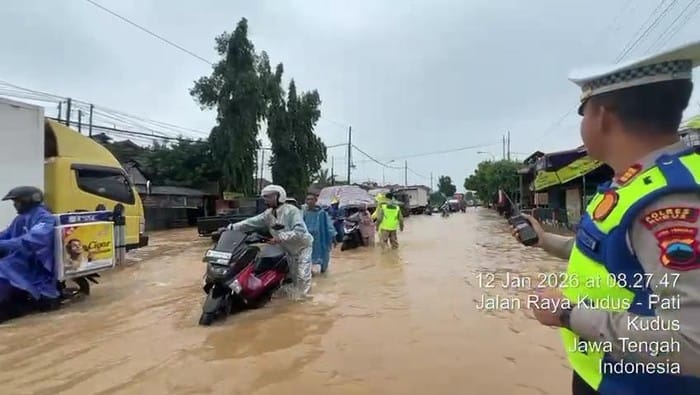 Tiga Orang Tewas Imbas Banjir Kudus, Balita Ditemukan Tertutup Lumpur dan Ranting