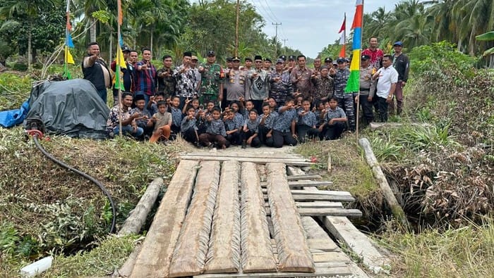 Wakapolda Riau Tinjau Langsung Pembangunan Jembatan Merah Putih di Bengkalis