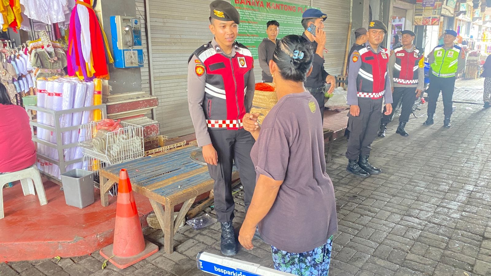 Patroli Humanis Polda Bali Jelang Nyepi dan Idul Fitri, Warga Diajak Jaga Keamanan Bersama