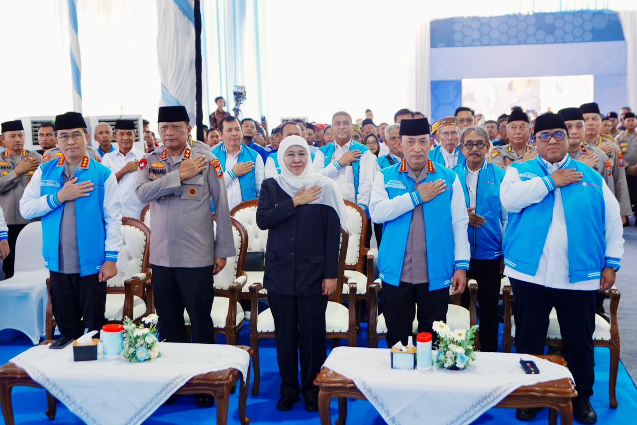 Di Hadapan Buruh Kapolri Serukan Persatuan untuk Mewujudkan Indonesia Emas 2045