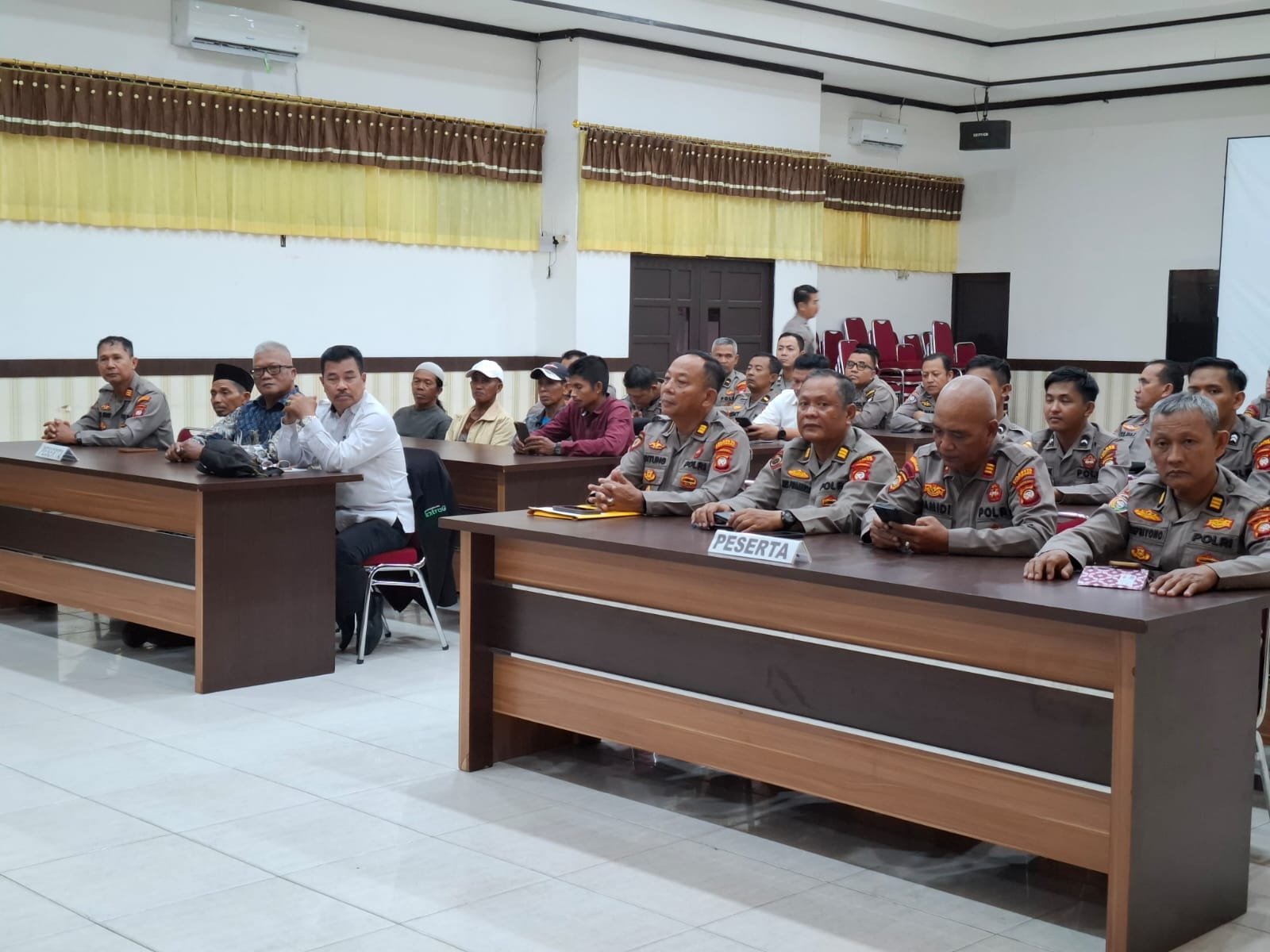 Optimalisasi Almatsus Dalmas, Puslitbang Polri Lakukan Penelitian di Polresta Pontianak