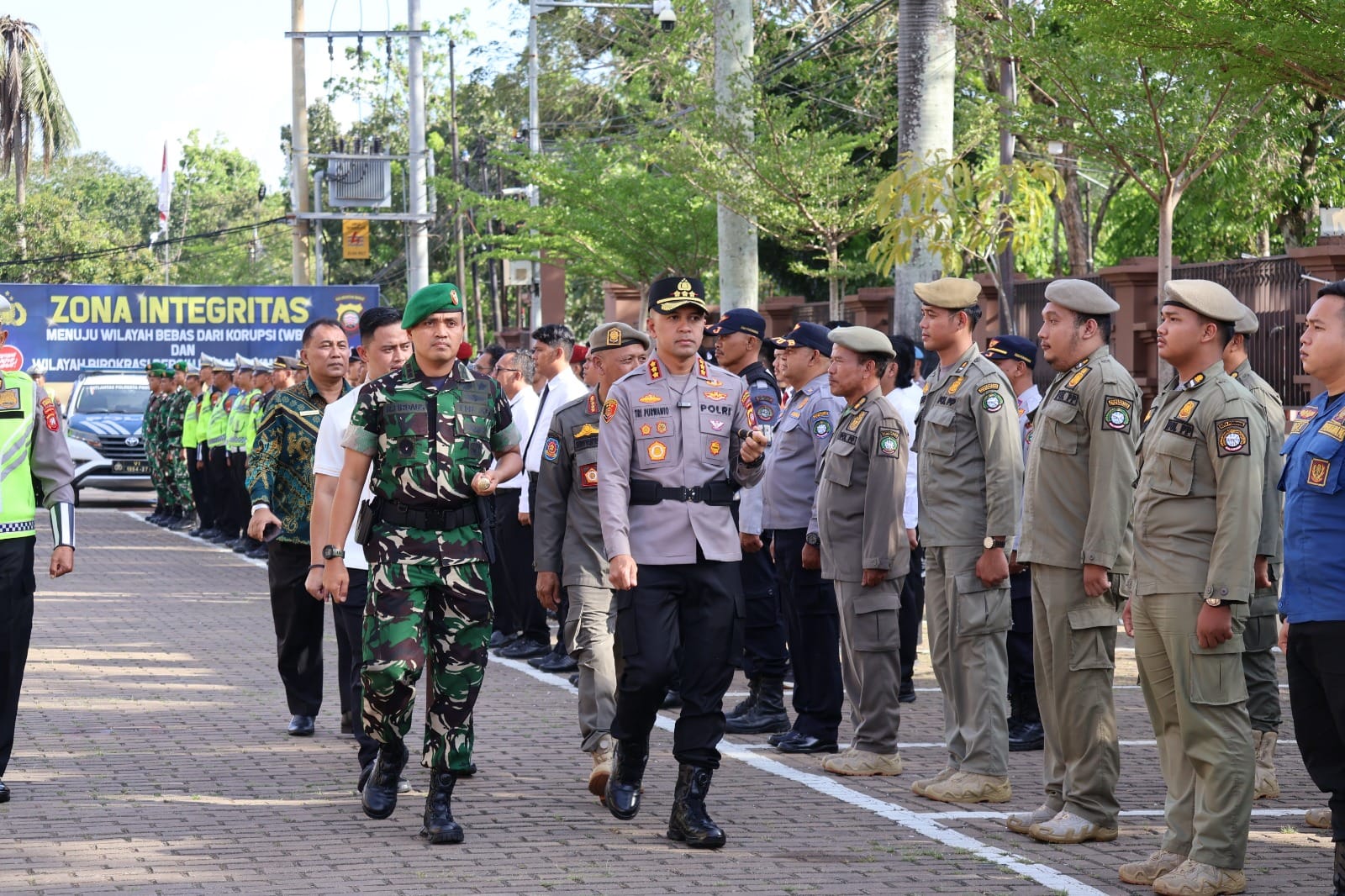 Jelang Idulfitri 2026, Kapolresta Pontianak Pimpin Apel Gelar Pasukan Pengamanan