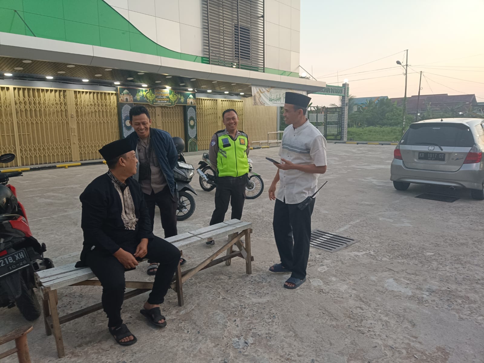 Libur Akhir Pekan, Polsek Pontianak Barat Siaga Cegah Balap Liar dan Perang Sarung