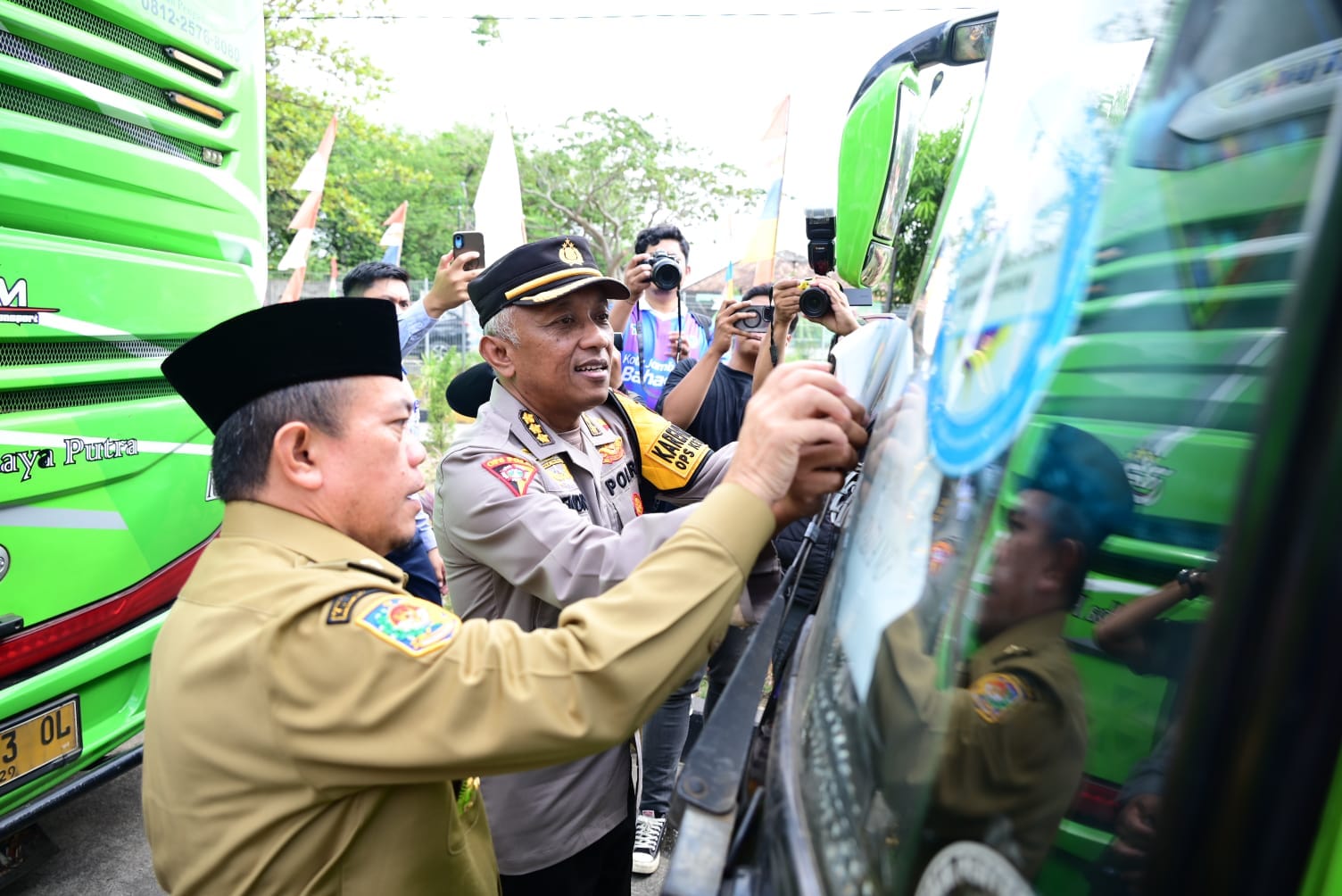 Polda Jambi Hadiri Pelepasan Mudik Gratis dan Pencanangan Angkutan Lebaran Terpadu 2026