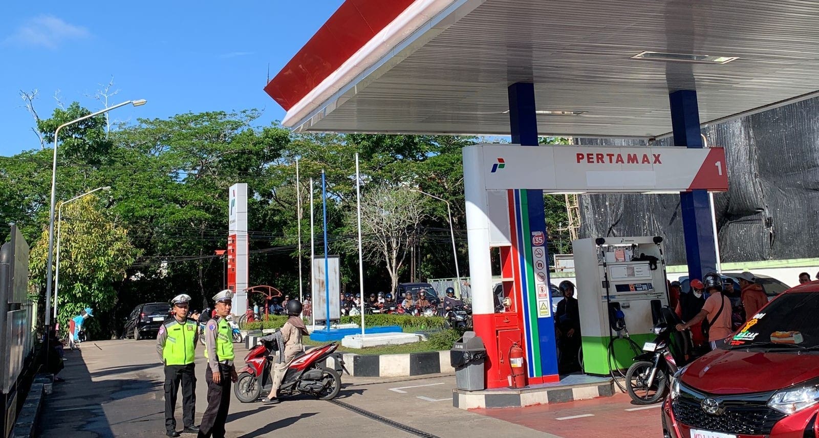 Jelang Mudik, Polsek Pontianak Kota Tingkatkan Pengamanan di SPBU