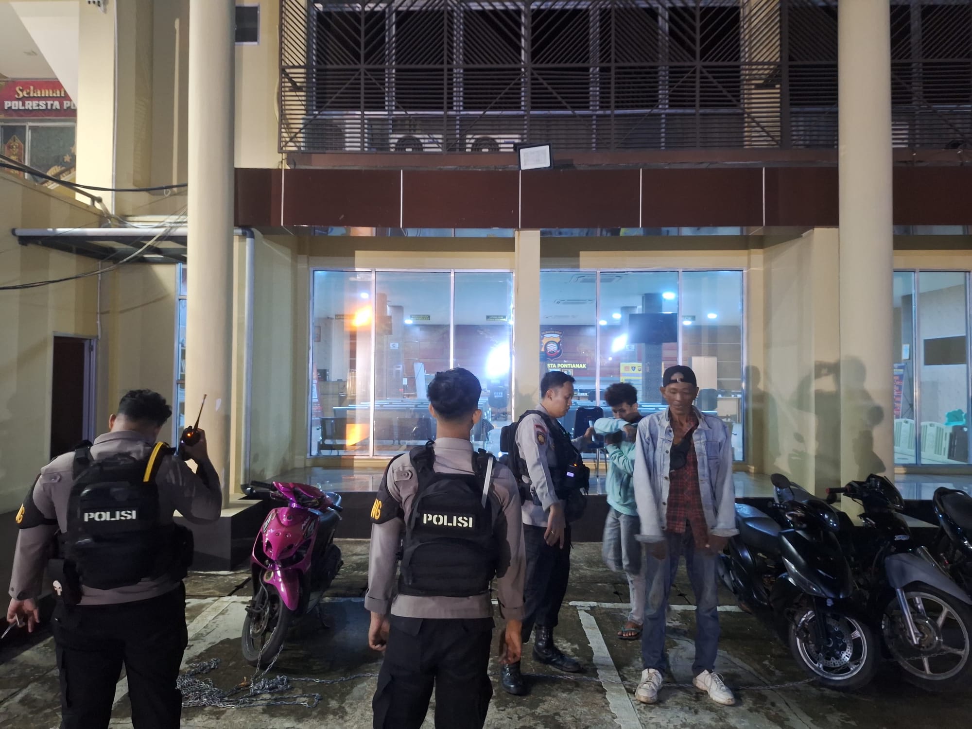 Call Center 110 Bergerak Cepat, Pelaku dan Penadah HP Hilang Diamankan Patroli Enggang