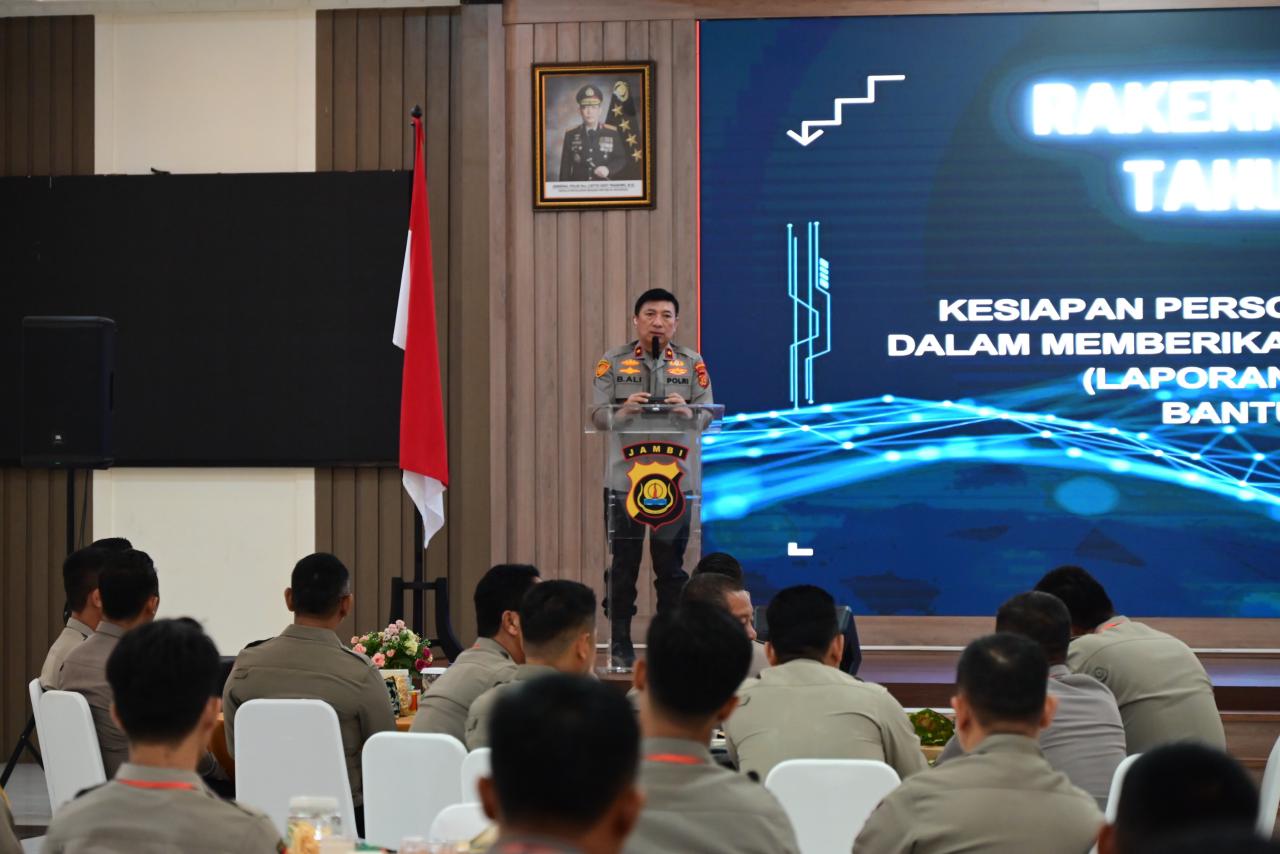 Polda Jambi Tingkatkan Kesiapan Layanan Digital melalui Rakernis SPKT dan Pengecekan Layanan Polri 110