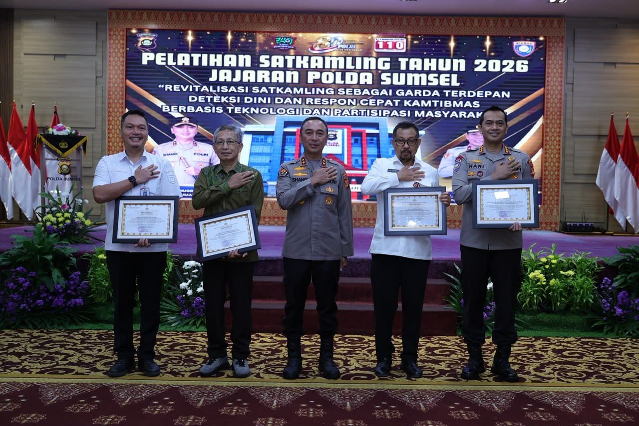 Kapolda Sumsel Resmikan Pelatihan Satkamling 2026, Dorong Sinergi Warga dan Inovasi Teknologi untuk Keamanan Lingkungan