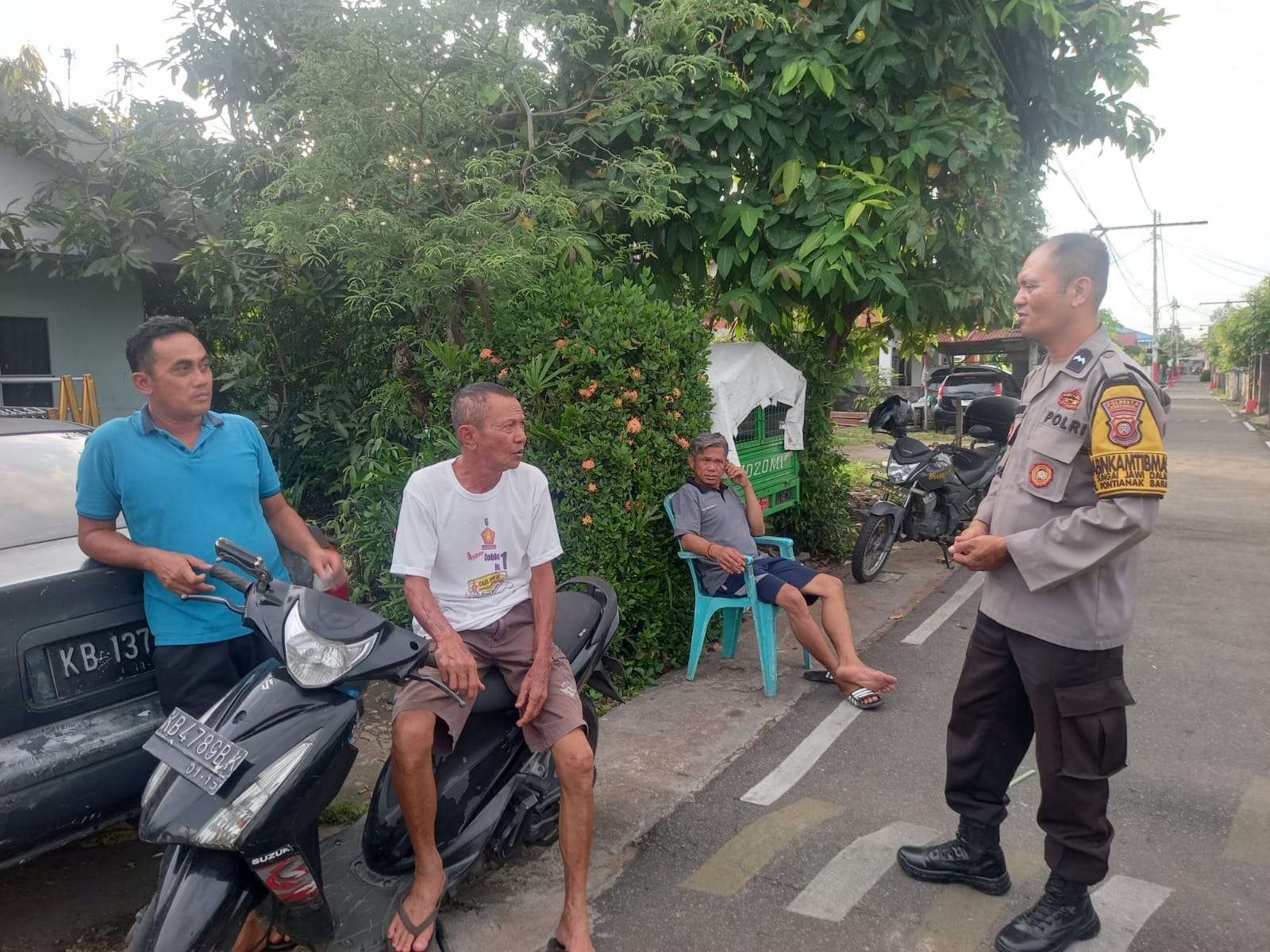Patroli Sambang Warga, Bhabinkamtibmas Sei Jawi Dalam Ajak Masyarakat Waspadai Aksi Pencurian