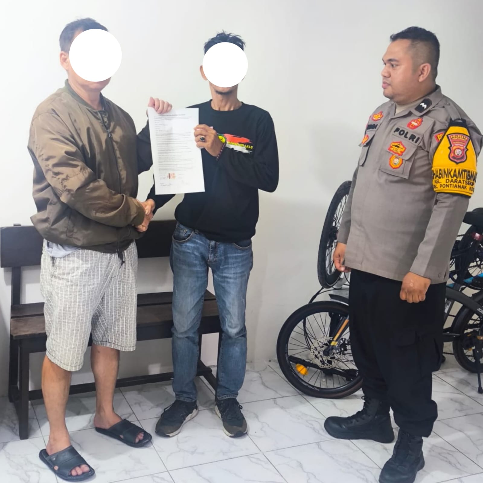 Perselisihan Warga di Pasar Mawar Diselesaikan Secara Kekeluargaan oleh Bhabinkamtibmas