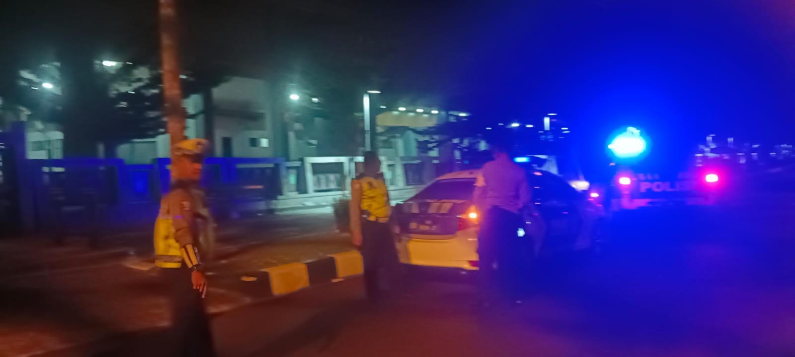 Cegah Balap Liar dan Gangguan Kamtibmas, Polsek Pontianak Selatan Bersama Satlantas Tingkatkan Patroli Stasioner