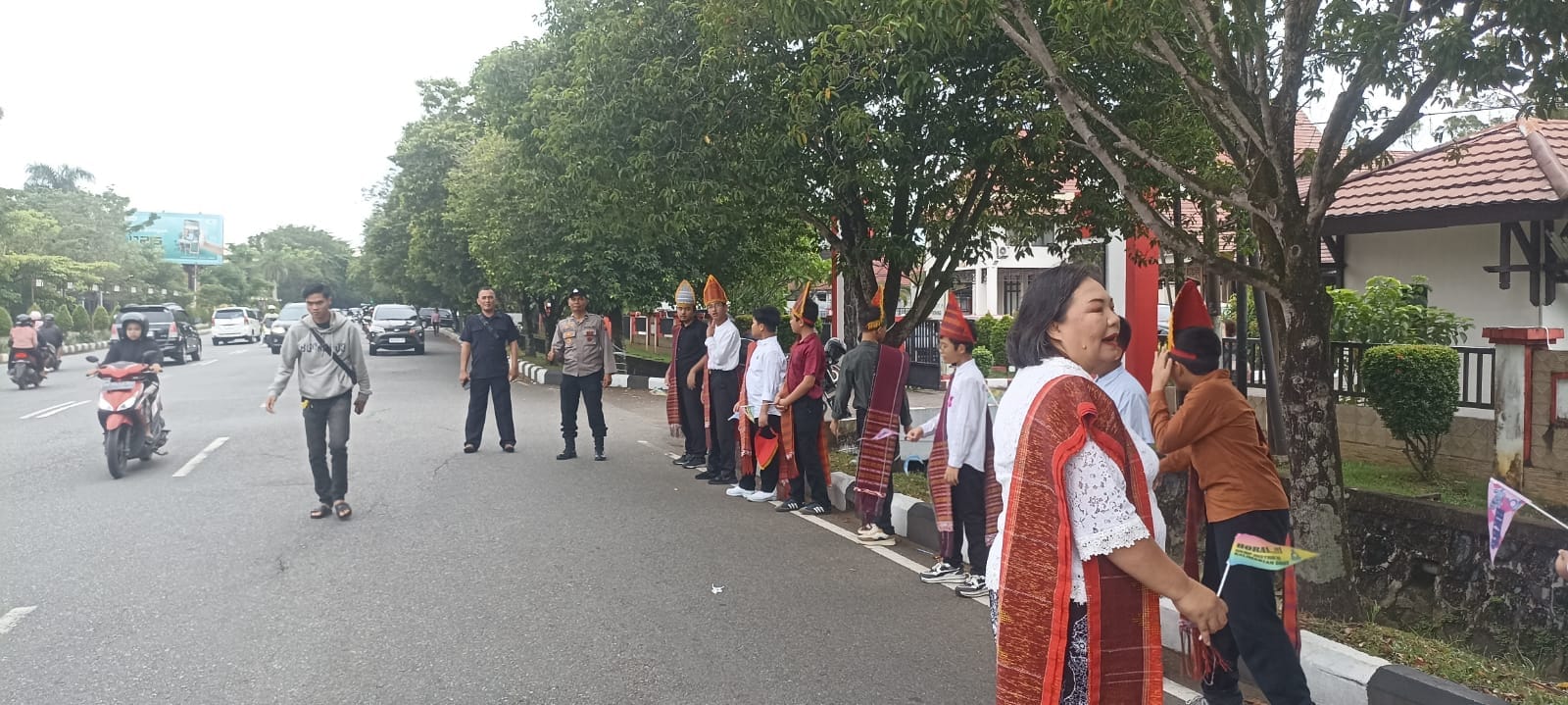 Wujud Kehadiran Polri di Tengah Masyarakat, Polsek Pontianak Selatan Kawal Peresmian HKBP Distrik 33 Kalimantan Barat