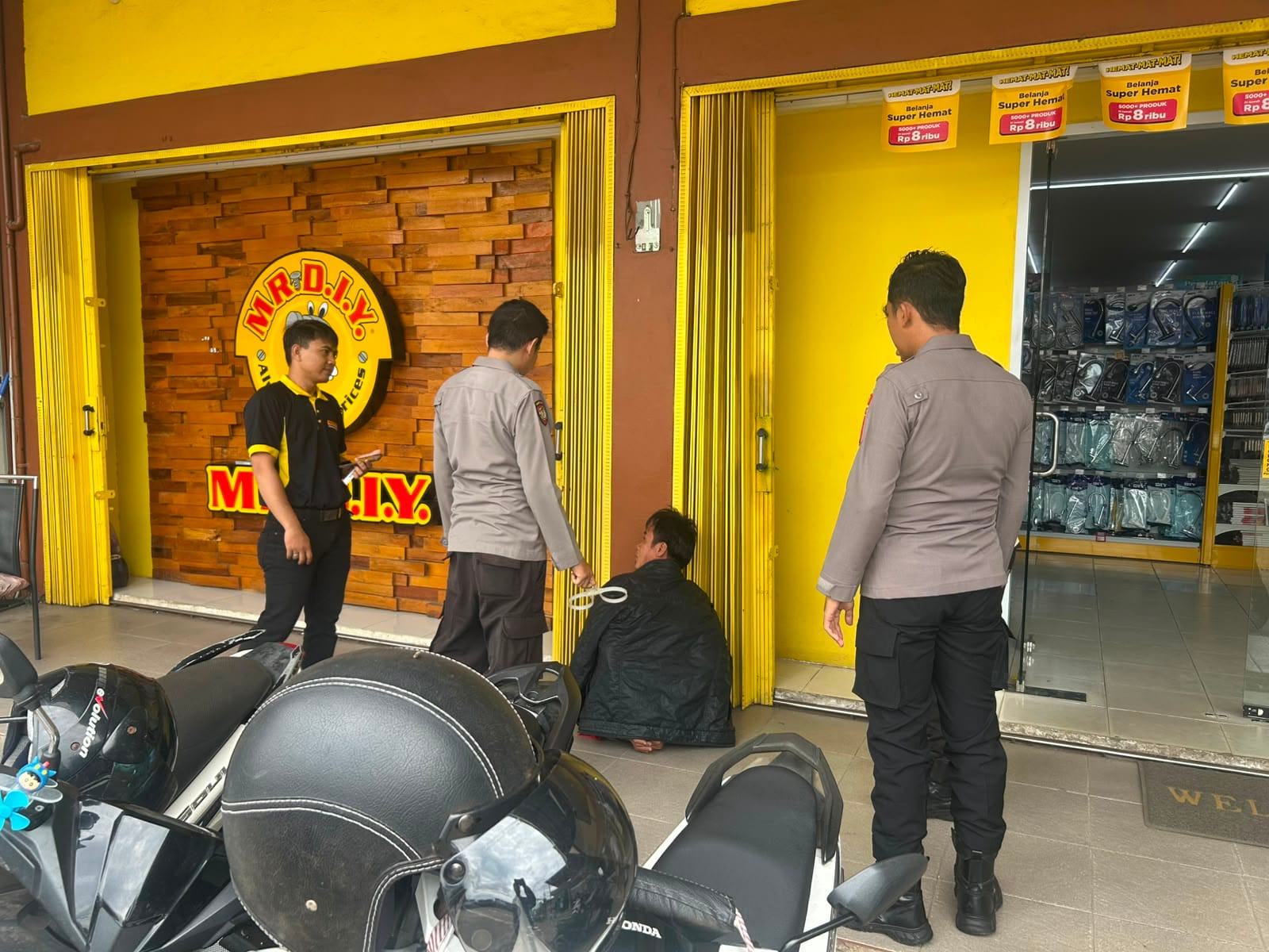 Gerak Cepat Polisi, Terduga Pelaku Pencurian di Toko Mr. DIY Berhasil Diamankan Personel Enggang