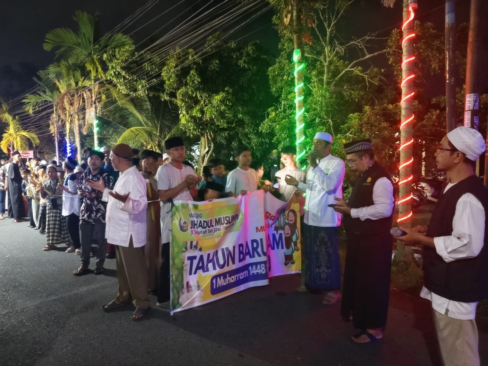 Pawai Obor Gema Muharram 1448 H Berlangsung Aman Berkat Pengamanan Polsek Pontianak Kota