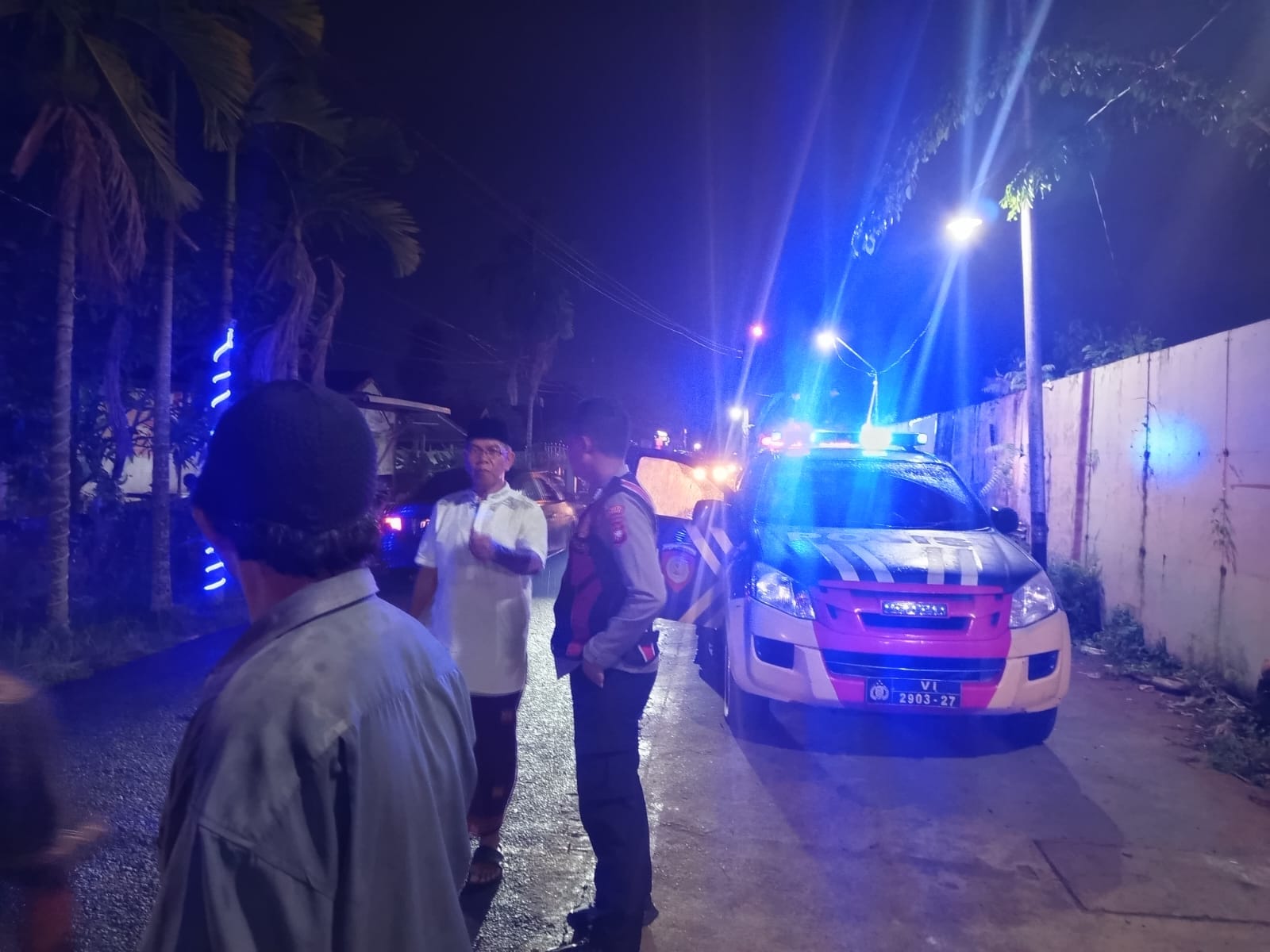 Jaga Kelancaran dan Kekhidmatan, Polsek Pontianak Kota Kawal Pawai Obor Gema Muharram 1448 H