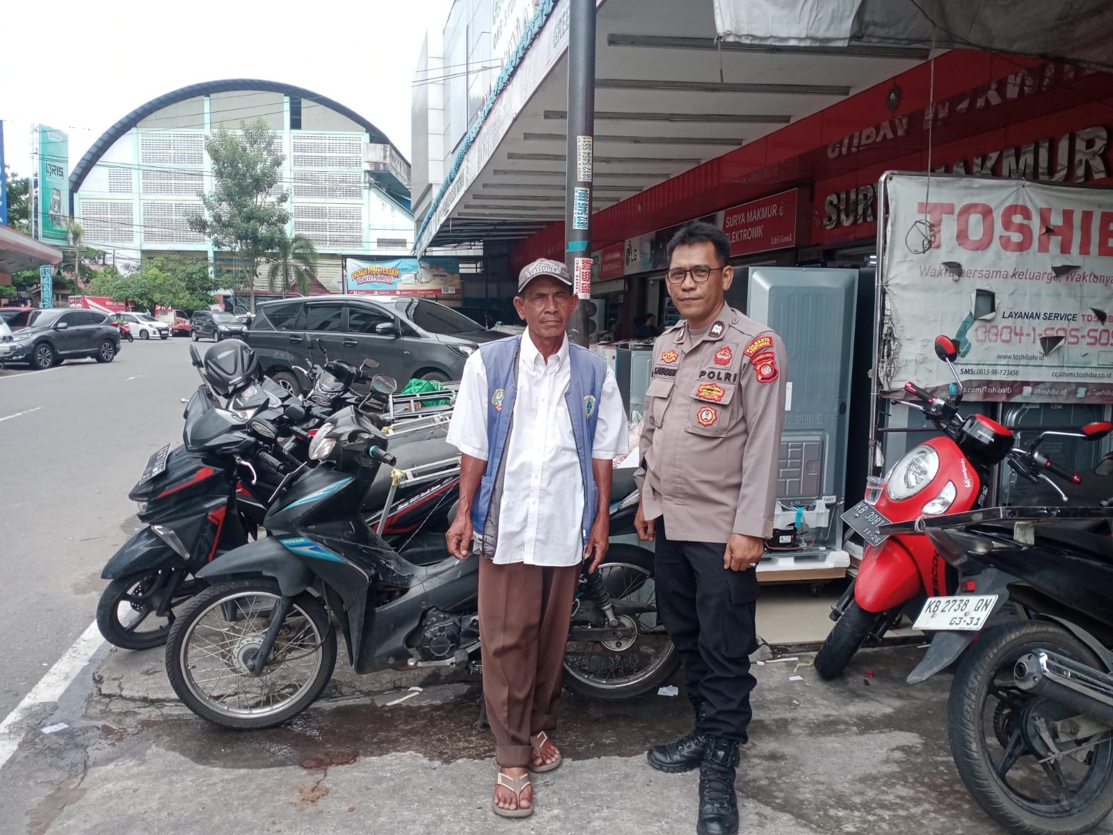 Ciptakan Situasi Aman dan Kondusif, Pos Polisi Nusa Indah Sambangi Pasar Berikan Pesan Kamtibmas